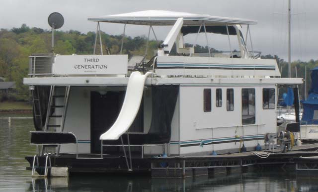 Lake Martin Houseboats